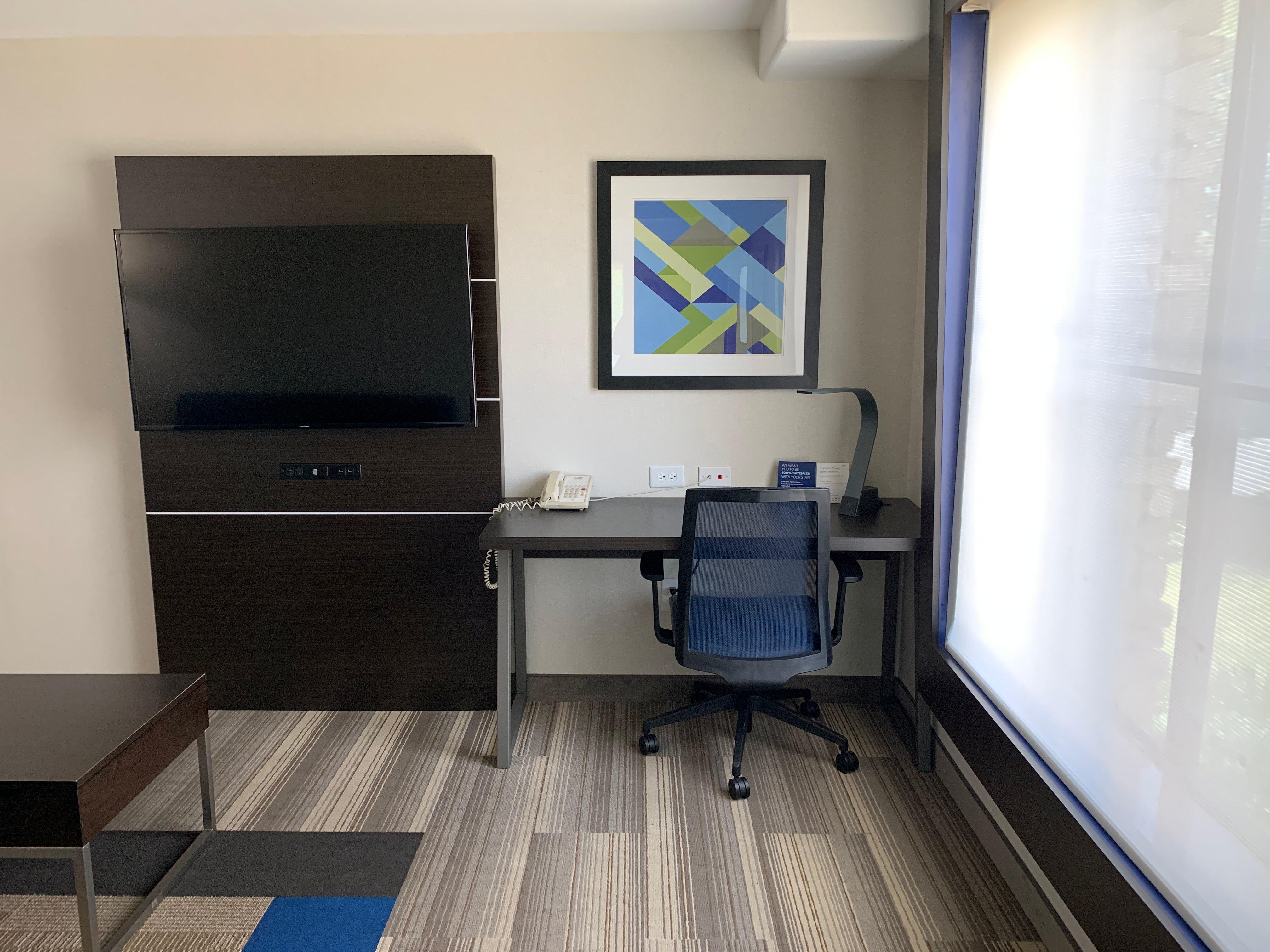 Hotel Express & By Ihg