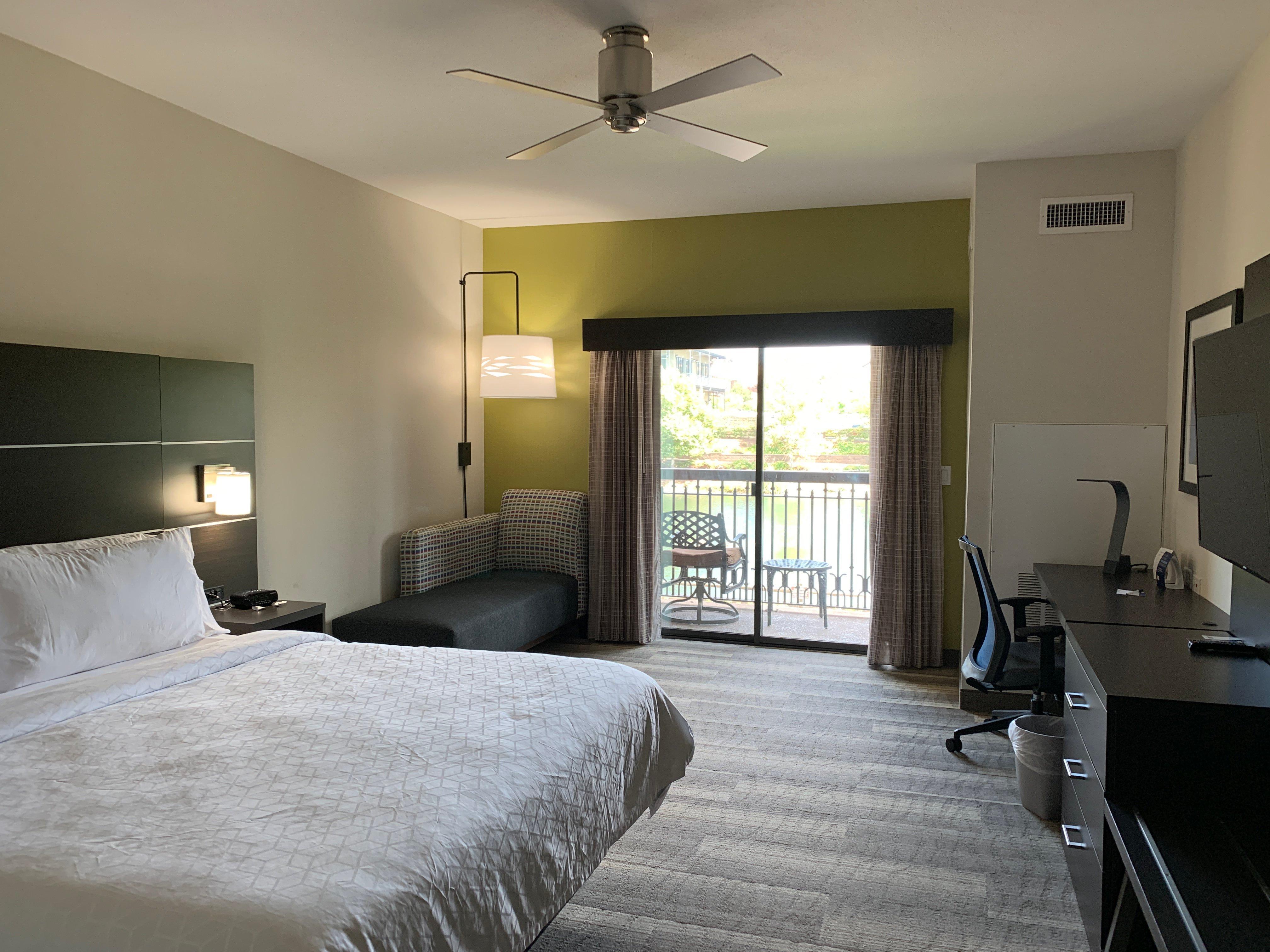 Express & By Ihg