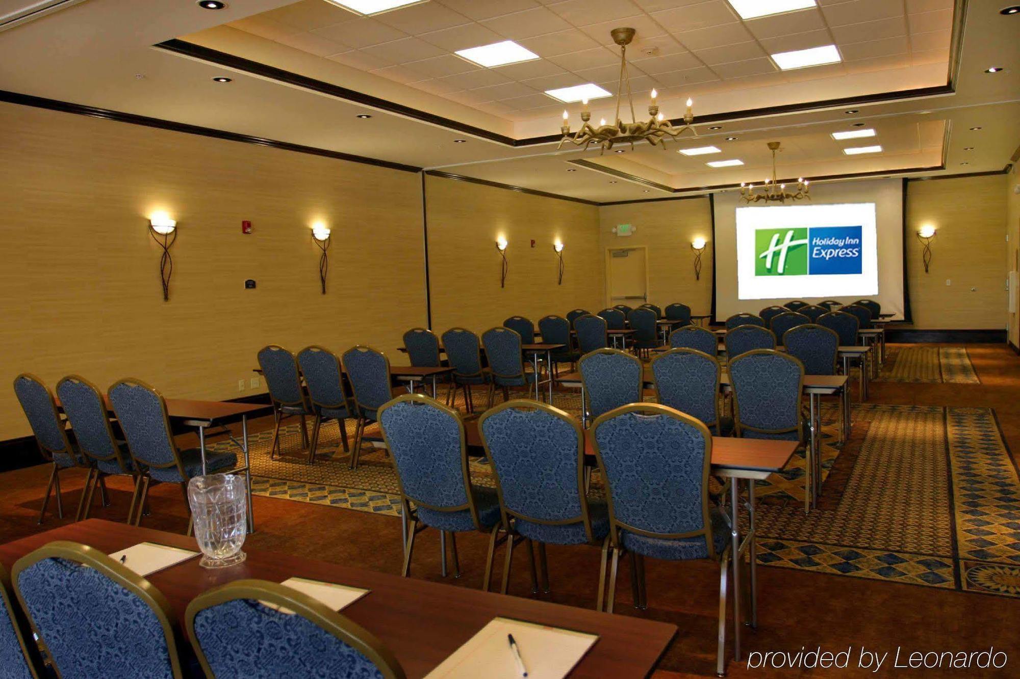 Express & By Ihg