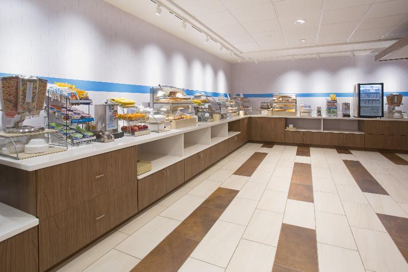 Express & By Ihg El Dorado Hills
